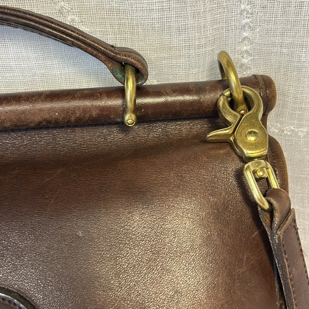 Coach leather vintage high quality satchel pocketbook bag